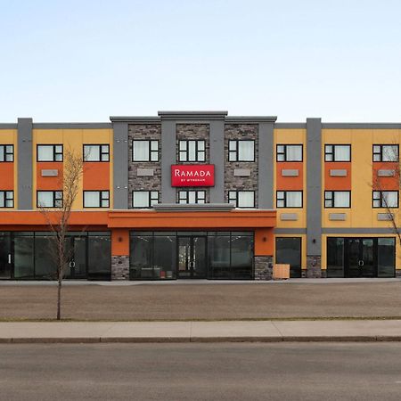 Ramada By Wyndham West Edmonton Hotel & Suites 외부 사진